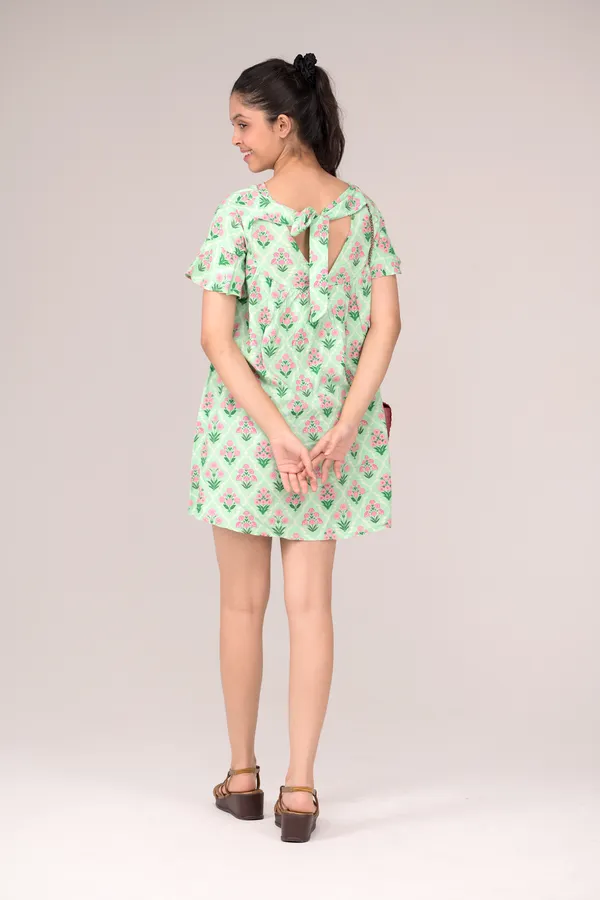 Multicolor_Diagonal_Print_Cotton_Viscose_Dress_Desigener_Wear_For_Children