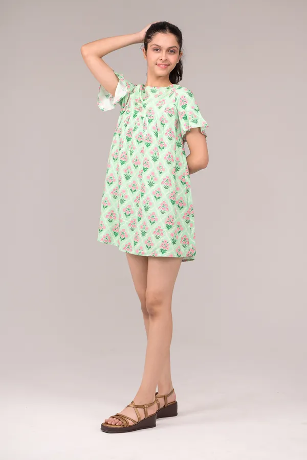 Multicolor_Diagonal_Print_Cotton_Viscose_Dress_Desigener_Wear_For_Children