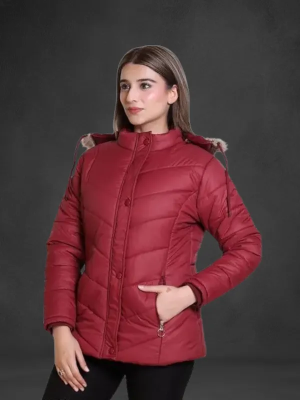 Womens_Quilted_Winter_Jacket_|_Hooded_Puffer_Jacket_with_Zipper_Pockets_|_Lightweight_&_Warm_Outerwear_for_Winter