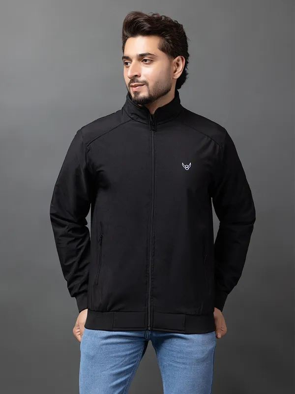 Mens_Windcheater_Jacket_with_2_Zip_Pockets__Lightweight_Regular_Fit_Windbreaker_for_Casual_&_Travel_Wear