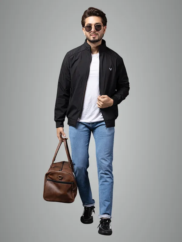 Mens_Windcheater_Jacket_with_2_Zip_Pockets__Lightweight_Regular_Fit_Windbreaker_for_Casual_&_Travel_Wear