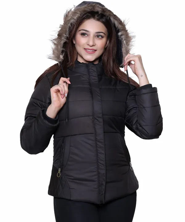 Womens_Quilted_Winter_Jacket_|_Hooded_Puffer_Jacket_with_Zipper_Pockets_|_Lightweight_&_Warm_Outerwear_for_Winter