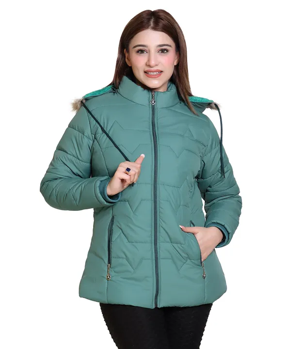 Womens_Quilted_Winter_Jacket_|_Hooded_Puffer_Jacket_with_Zipper_Pockets_|_Lightweight_&_Warm_Outerwear_for_Winter