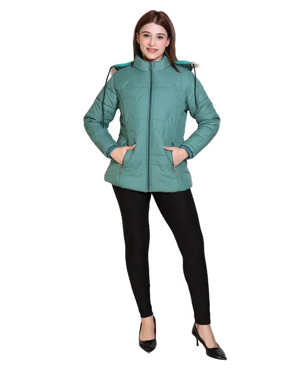 Womens_Quilted_Winter_Jacket_|_Hooded_Puffer_Jacket_with_Zipper_Pockets_|_Lightweight_&_Warm_Outerwear_for_Winter
