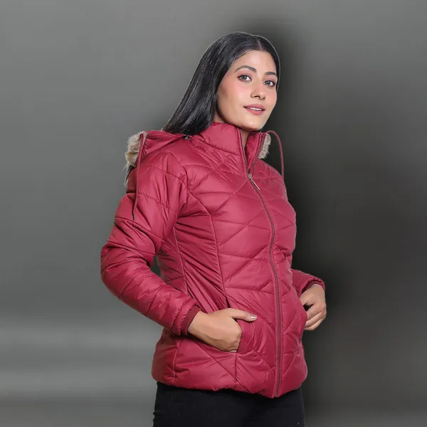 Womens_Puffer_Jacket_with_Faux_Fur_Hood_|_Stylish_Quilted_Winter_Jacket