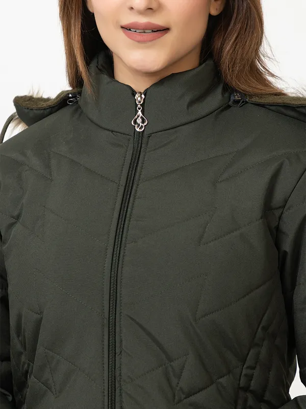 Womens_Quilted_Nylon_Winter_Jacket_-_Full_Sleeve_Hooded_Puffer_with_Zipper_Pockets