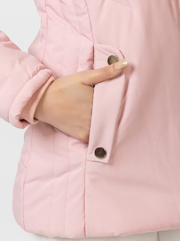 Womens_Quilted_Nylon_Winter_Jacket_-_Full_Sleeve_Hooded_Puffer_with_Zipper_Pockets