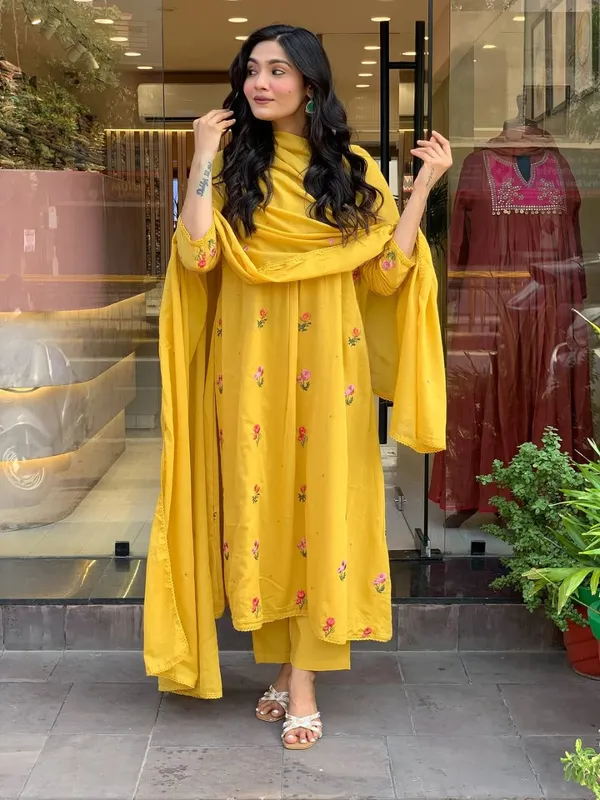 Yellow_Embroidered_Cotton_3_Piece_Kurti_Set_For_Women