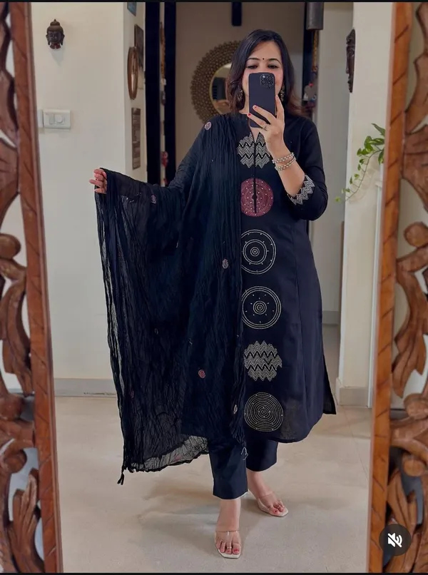 Blue_Embroidered_Cotton_Circle_Kurti_3Pc_Set_For_Women