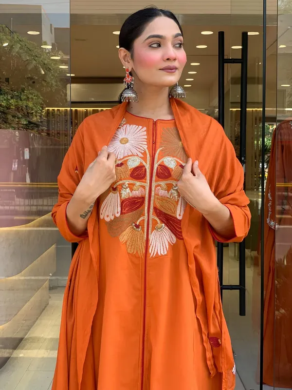 Orange_Heavy_Embroidered_Cotton_Kurti_Set_For_Women