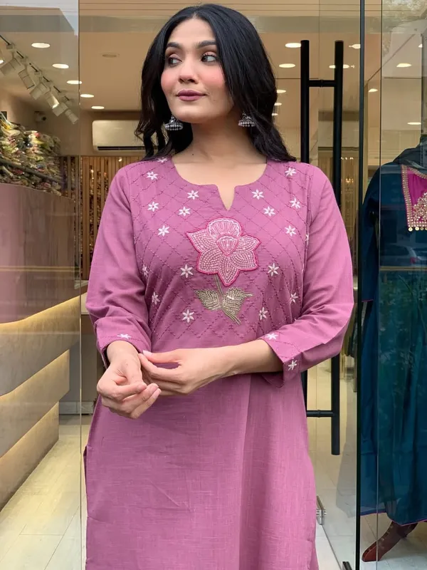 Purple_Cotton_Embroidered_Kurti_Set_For_Women