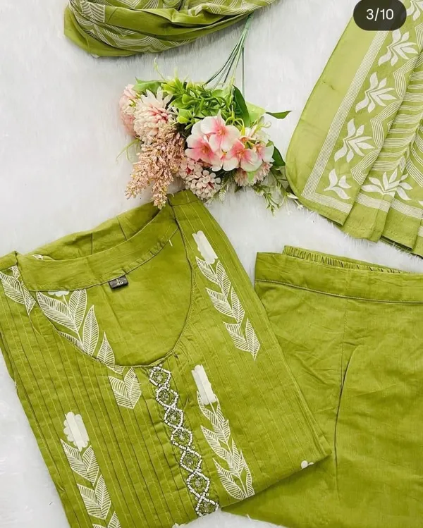 Green_Floral_Cotton_3Pc_Kurti_Set_For_Women