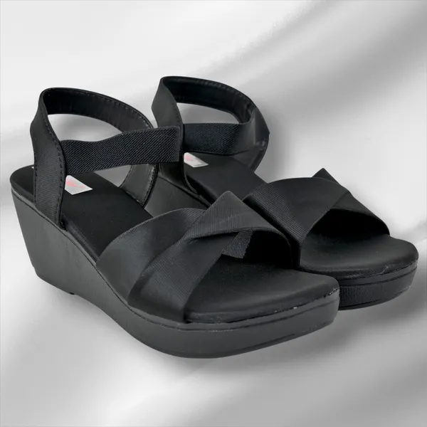 Black_Leather_Premium_Sandals_For_Women_&_Girls
