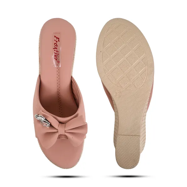 Elegant_Peach_Flower_Strep_Slipper_For_Girls
