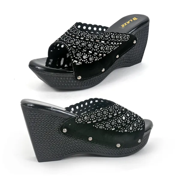 Elegant_Black_Gola_Heel_Fancy_Slipper_For_Girls