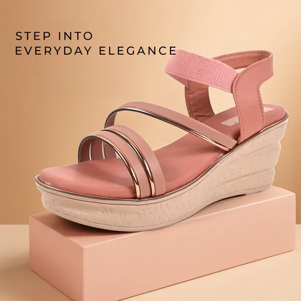 Elegant_Peach_Golden_Strep_Sandals_For_Girls