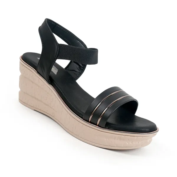 Elegant_Black_Golden_Strep_Sandals_For_Girls