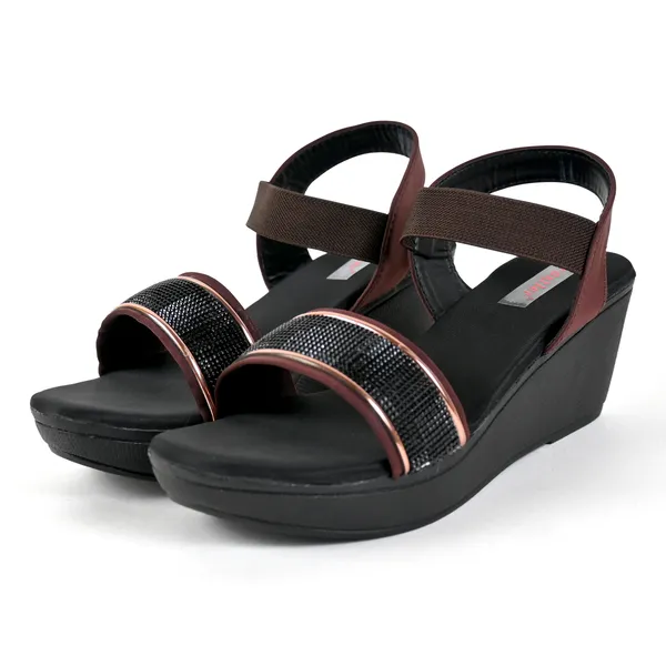 Brown_Leather_Golden_Straps_Sandal_For_Women_&_Girls