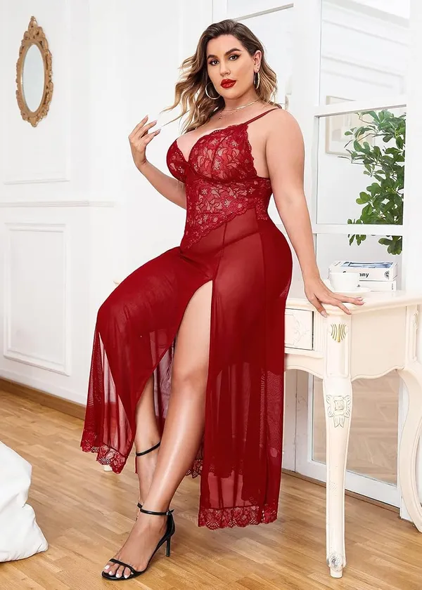 Maroon_Long_Gown_Babydoll_Set_For_Women