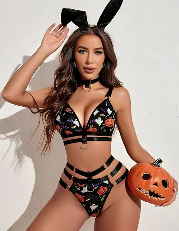 Multicolour_Choker_Lingerie_Set_For_Women