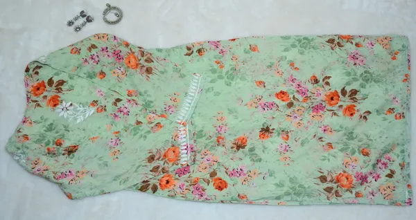 Green_Mul_Cotton_Chikankari_Long_Kurta_For_Women