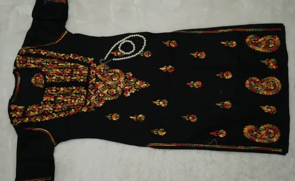 Black_Cotton_Chikankari_Long_Embroidered_Kurti_For_Women