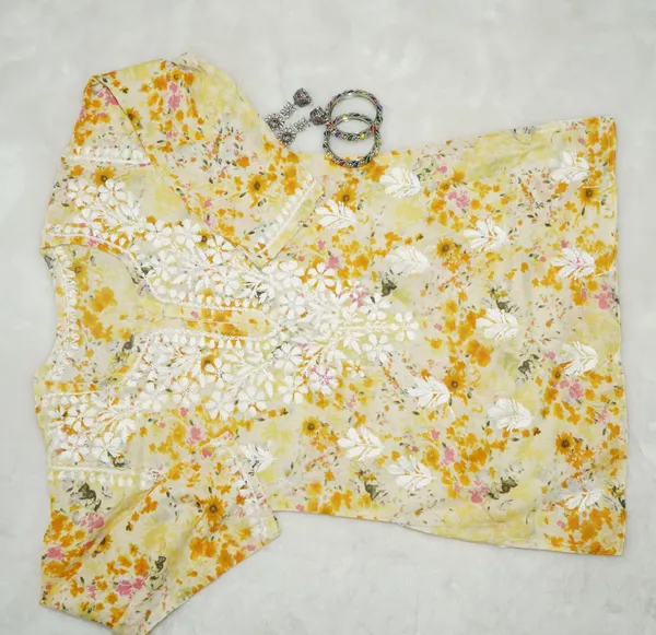 Yellow_Mul_Cotton_Short_Chikankari_Kurta_For_Women