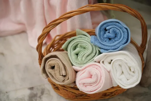 Bamboo_Bath_Towel_Ultra_Absorbent_4X_Softer_Than_Cotton_Towels-_140_x_70_cm_–_450_GSM_|_Pack_of_2_Bath_and_Hand_Towel_Set_Green