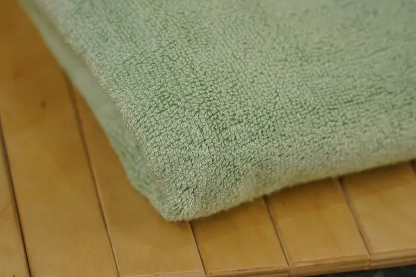 Bamboo_Bath_Towel_Ultra_Absorbent_4X_Softer_Than_Cotton_Towels-_140_x_70_cm_–_450_GSM_|_Pack_of_2_Bath_and_Hand_Towel_Set_Green