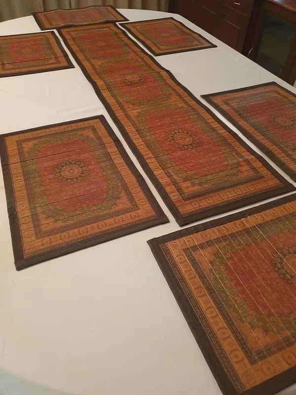 Bamboo_Placemats/Dining_Table_Mat_30x45cm_Red_Carpet_Design