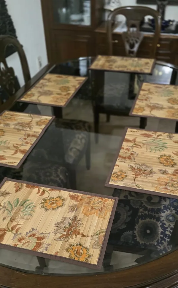 Bamboo_Placemats_And_Dining_Table_Mats/Wooden_Mats-_Multicolor_Floral_Print_Pack_of_6