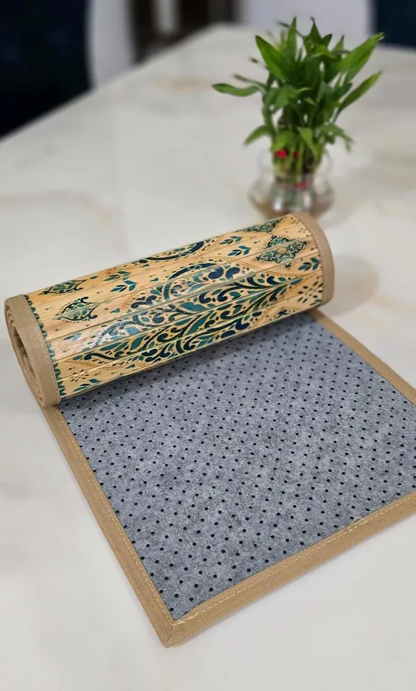 Bamboo_Placemats_and_Table_Runner_Set_for_Dining_Table_Turkish_Print
