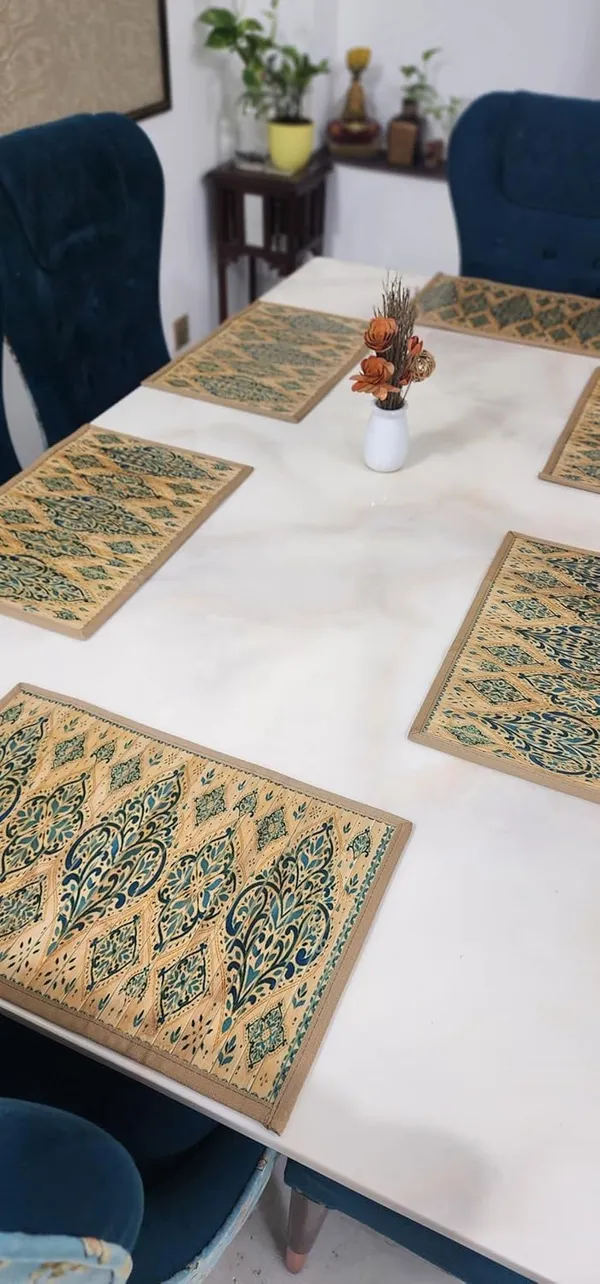 Bamboo_Placemats_and_Table_Runner_Set_for_Dining_Table_Turkish_Print
