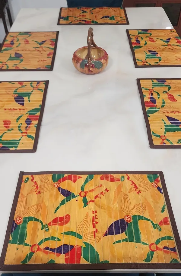 Multicolor_Bamboo_Placemats_floral_Print_bamboo_Table_Mats/Dining_Placemats_yellow_Flower_Print_30x45cm