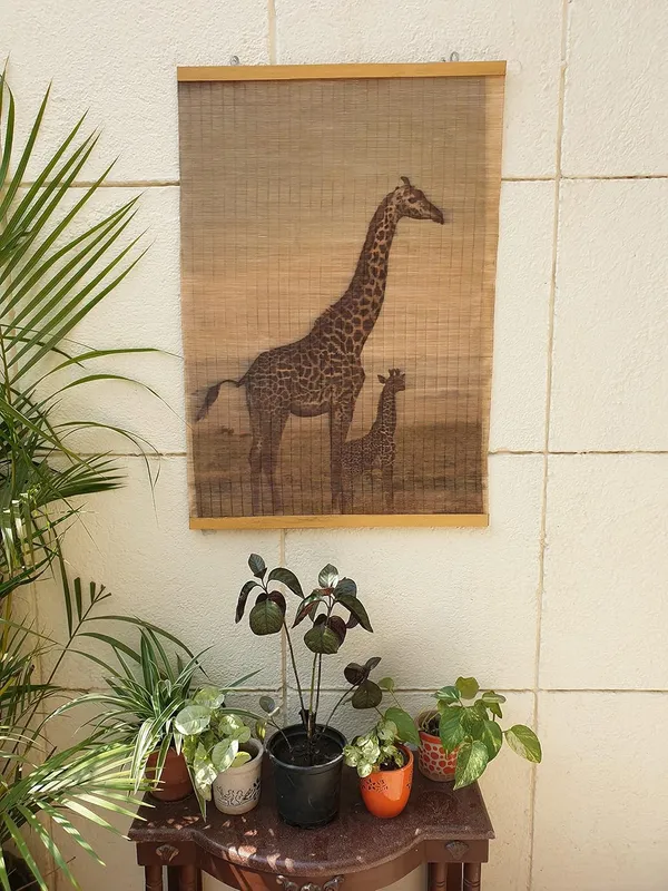 Giraffe_Bamboo_Wall_Hanging