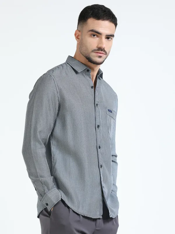 Grey_Cotton_Regular_Fit_Striped_Shirt_For_Men