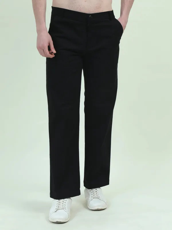 Black_Cotton_Regular_Fit_Pants_For_Men