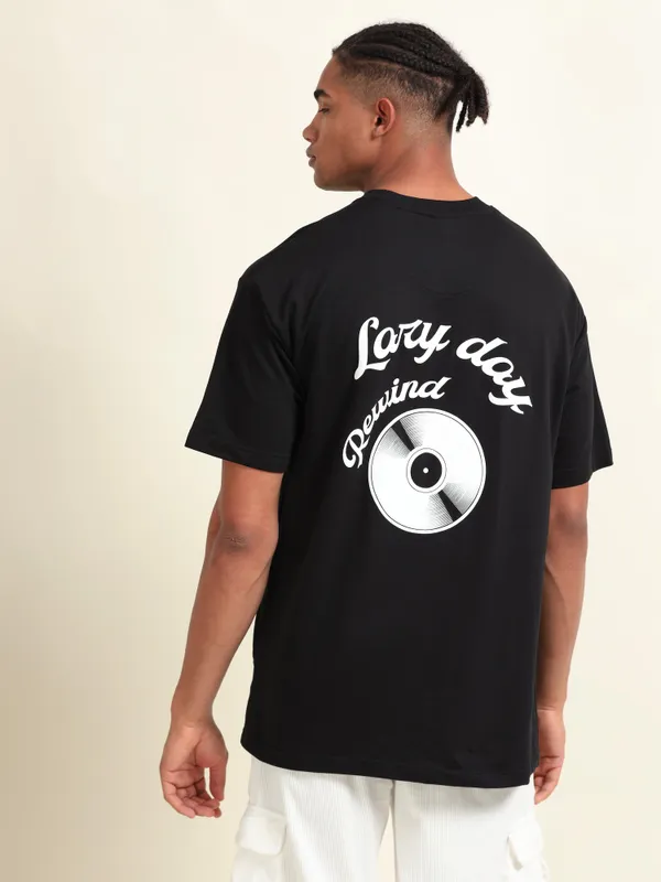 Black_Cotton_Oversized_Graphic_T-Shirt_For_Men