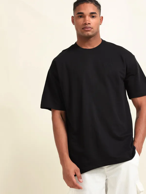 Black_Cotton_Oversized_Graphic_T-Shirt_For_Men