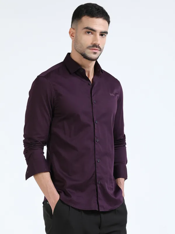 Wine_Cotton_Slim_Fit_Formal_Shirt_For_Men