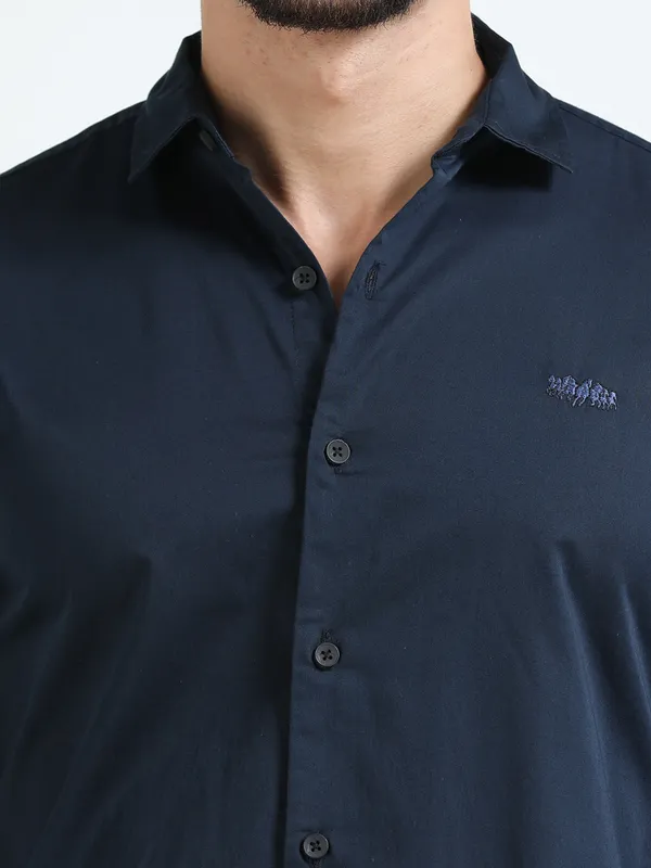 Navy_Cotton_Slim_Fit_Formal_Shirt_For_Men