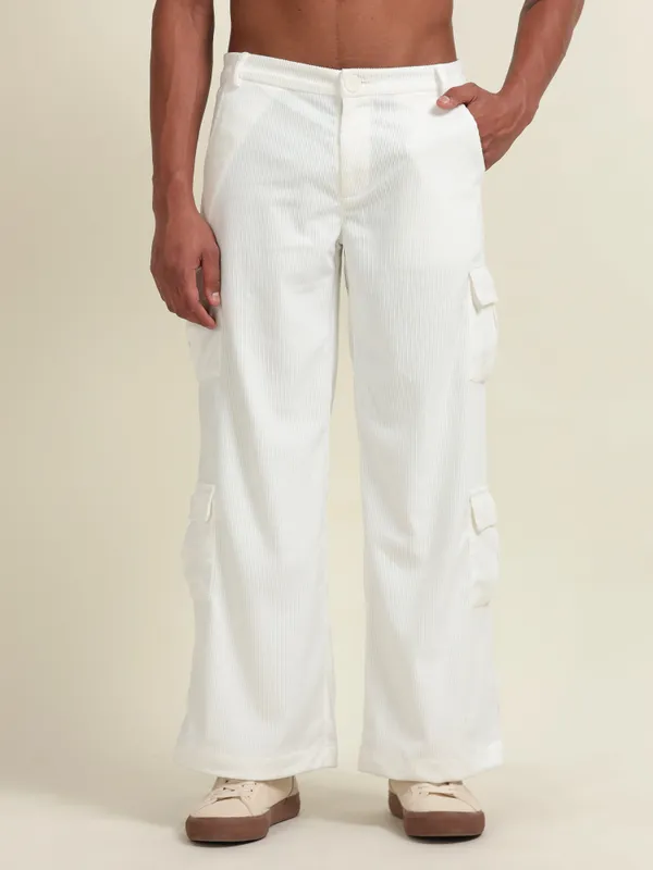 White_Polyester_Loose_Fit_Cargo_Pants_For_Men