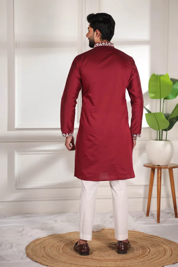 Maroon_Cotton_Embroidered_Neck_with_Mirror_Work_Kurta