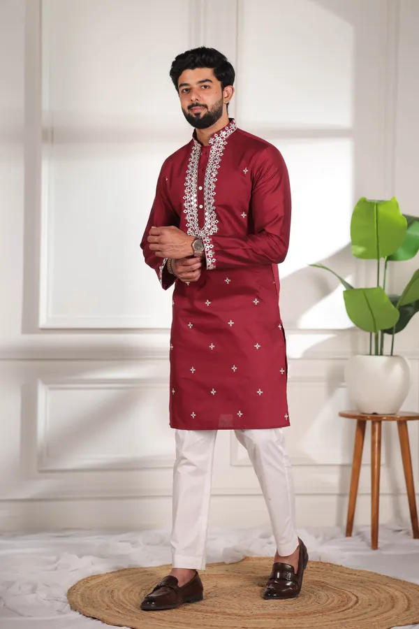 Maroon_Cotton_Embroidered_Neck_with_Mirror_Work_Kurta