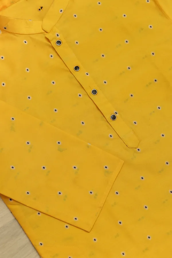 Yellow_Cotton_Resham_Butti_Kurta