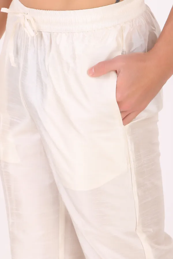 Cream_Cotton-Silk_Blend_Pyjama_For_Men