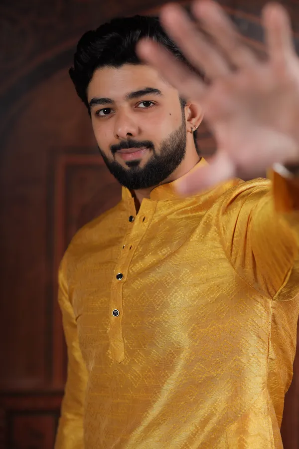 Yellow_Silk_Jacquard_Woven_Texture_Kurta