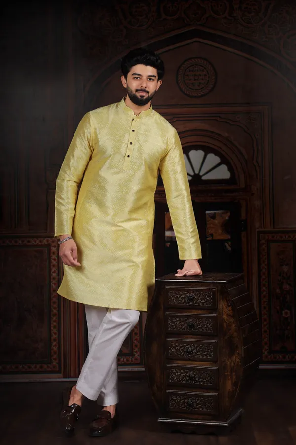 Light_Yellow_Silk_Jacquard_Woven_Textur_Ethnic_Set