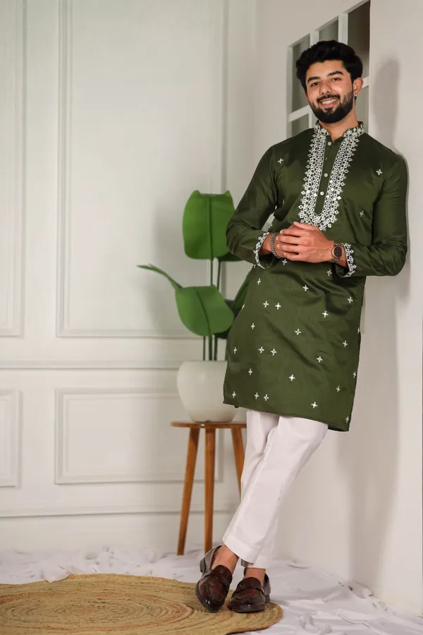 Dark_Green_Cotton_Embroidered_Neck_with_Mirror_Work_Ethnic_Set