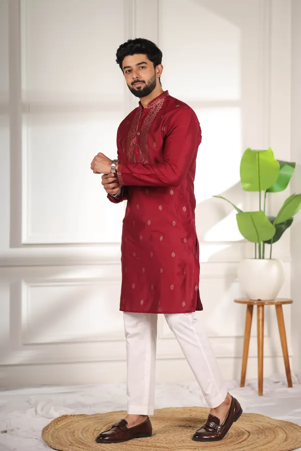 Maroon_Cotton_Resham_Neck_Work_Kurta